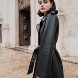 Trincheira de couro Erika Cavallini