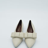 Bailarinas Barbato com o Arco